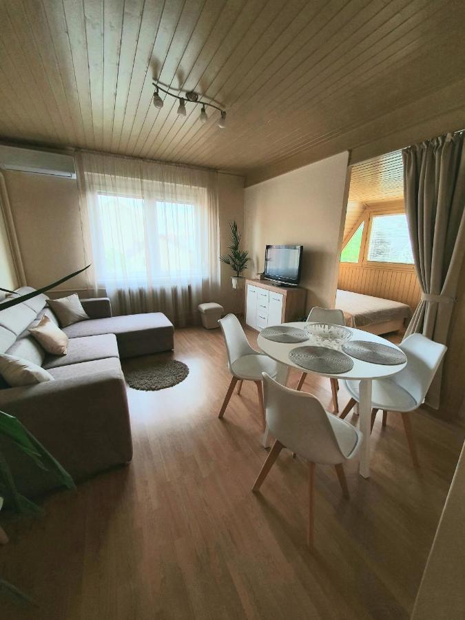 Apartman Ilike Balatonfured Luaran gambar
