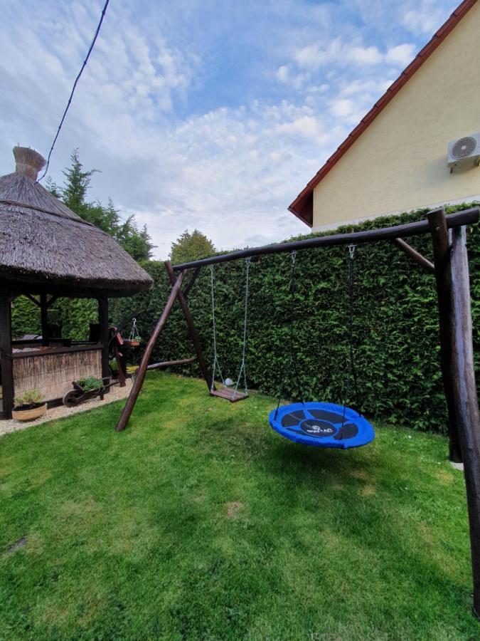 Apartman Ilike Balatonfured Luaran gambar
